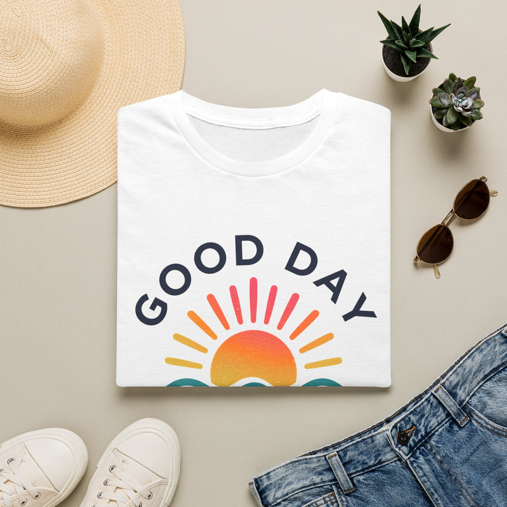 Good Day Golf T-Shirt — Sunrise Graphic Casual Tee for Golfers